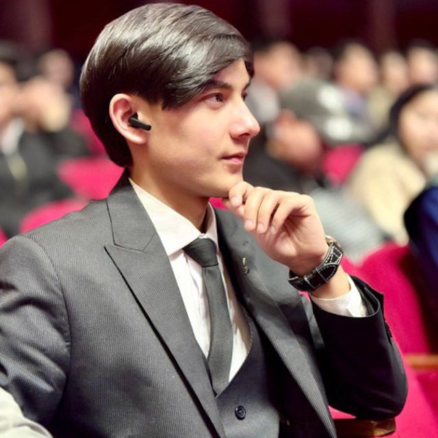 Fazliddin Takhirov city portrait